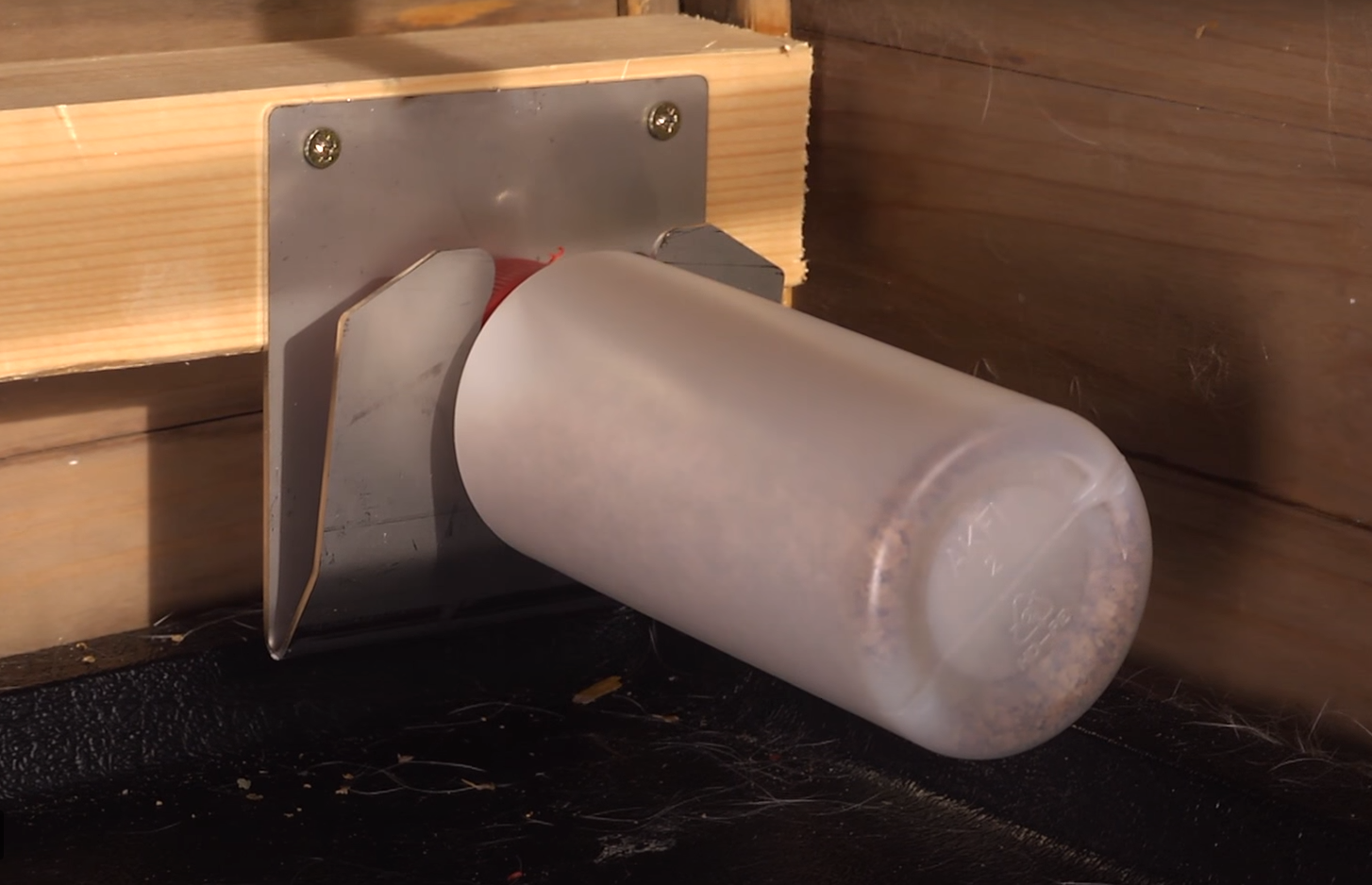 Androlis Coop Clip Holder